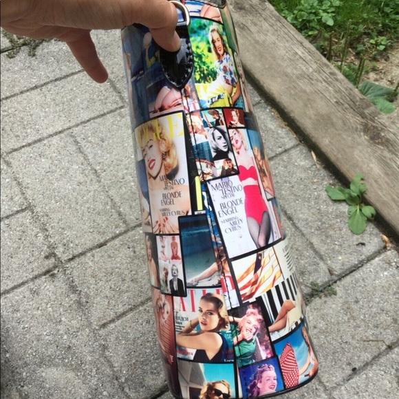 NEW- Pin-Up Girls Collage Purse - Picture 4 of 6